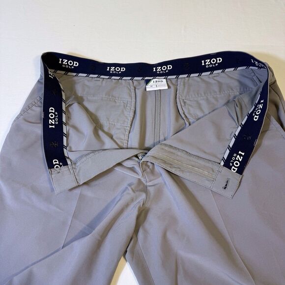 IZOD Golf Swing Flex Gray Chino Shorts Mens Size 40‎ Breathable Lightweight - Picture 4 of 13